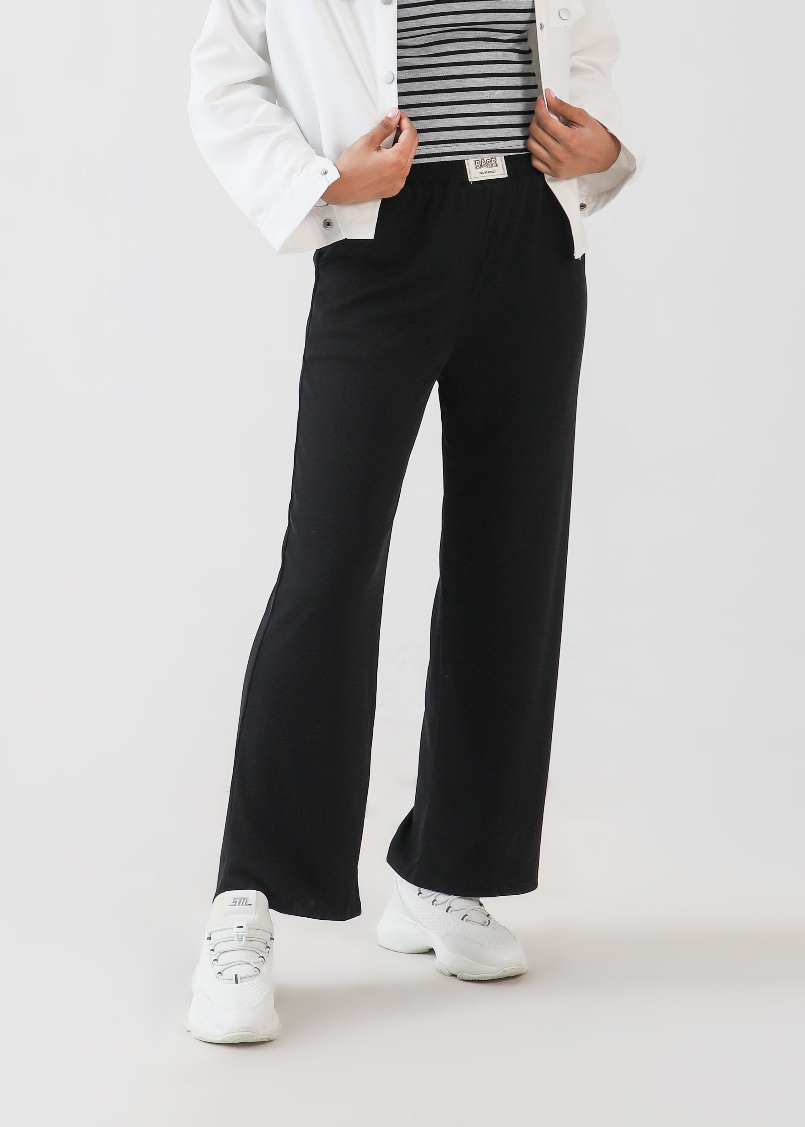 Ihkate Lumina Pants